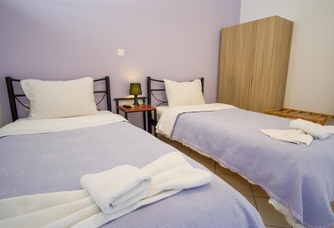 Blue Villas Agia Marina  Exterior photo
