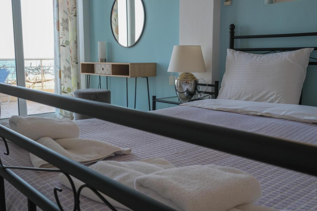 Blue Villas Agia Marina  Exterior photo
